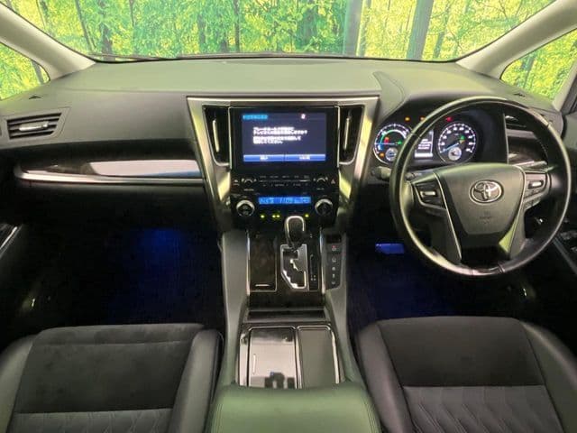 Car thumbnail 2