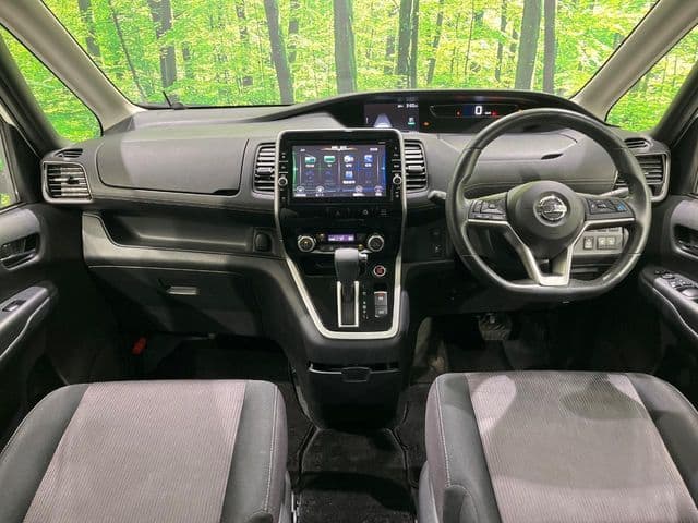 NISSAN