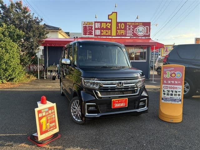 HONDA N BOX CUSTOM 4WD