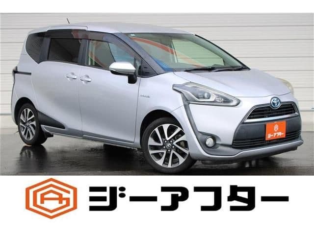 TOYOTA SIENTA HYBRID