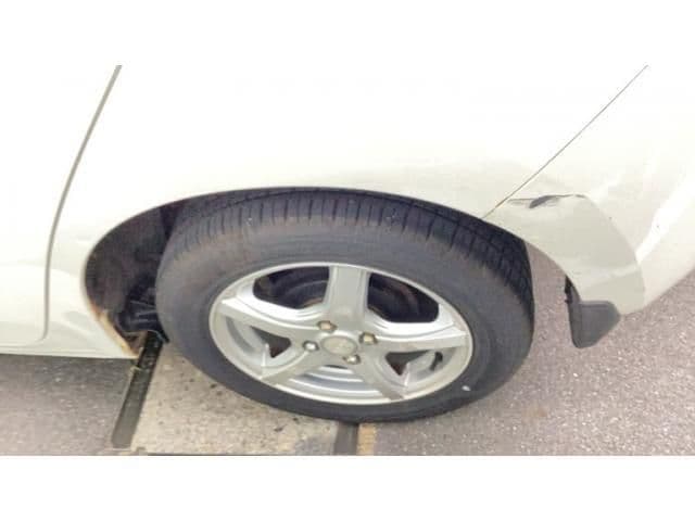 Car thumbnail 3