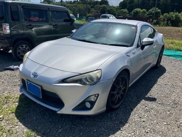 Car thumbnail 2