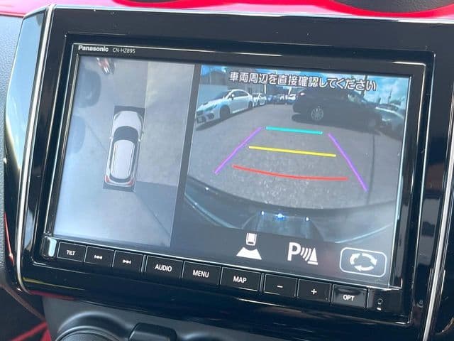 Car thumbnail 4