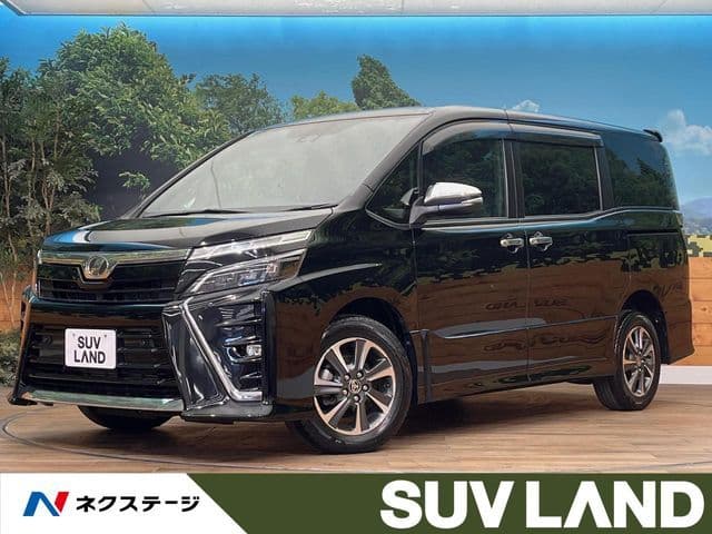 TOYOTA VOXY 4WD