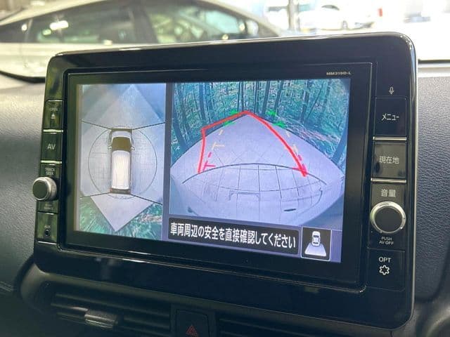Car thumbnail 4