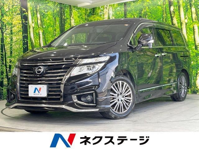 NISSAN ELGRAND