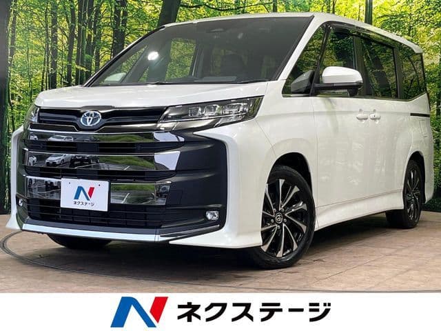 TOYOTA NOAH HYBRID