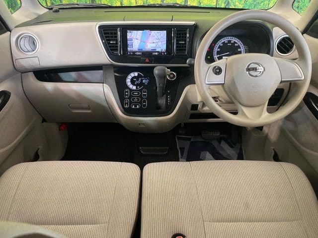 NISSAN