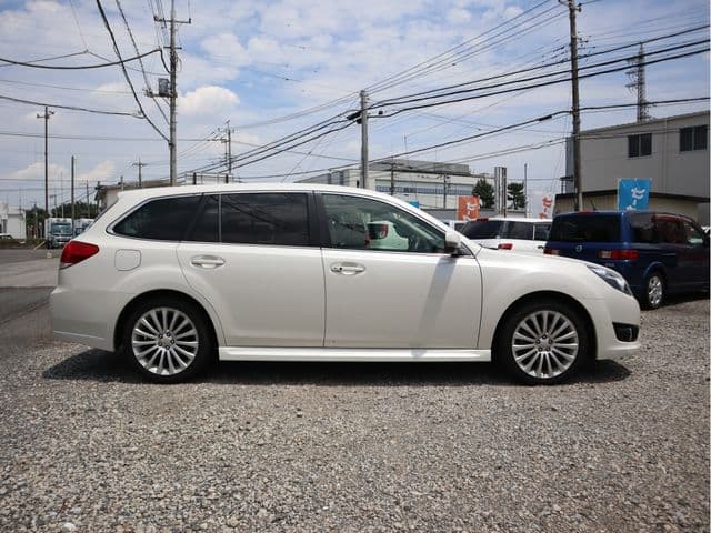 Car thumbnail 4