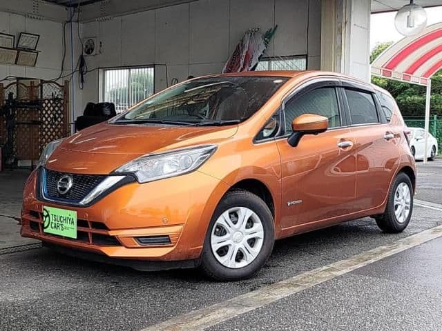 NISSAN