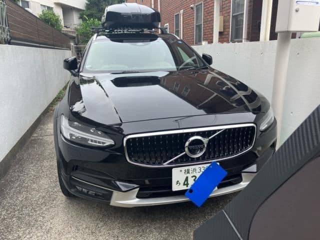 VOLVO