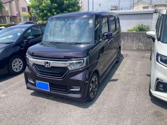 HONDA N BOX CUSTOM