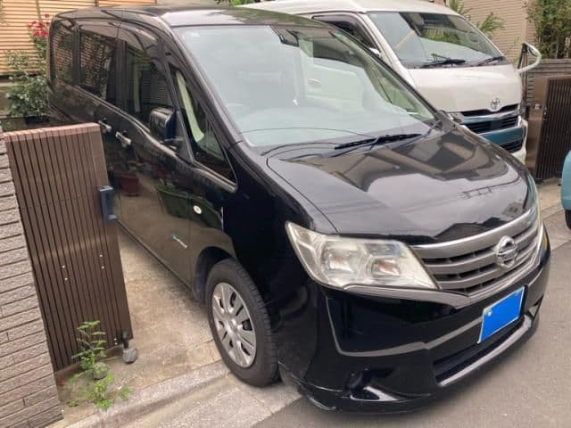 NISSAN SERENA  S-HYBRID