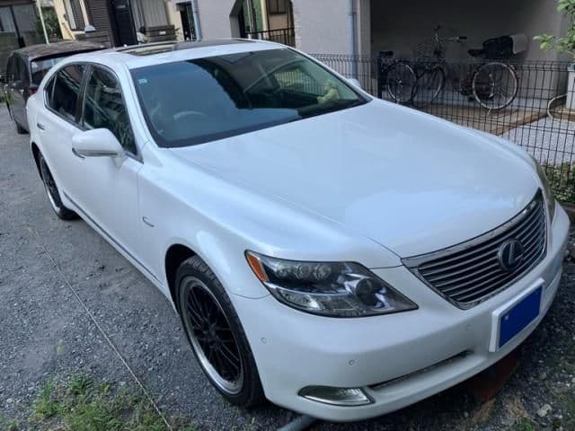 TOYOTA LEXUS LS600hL