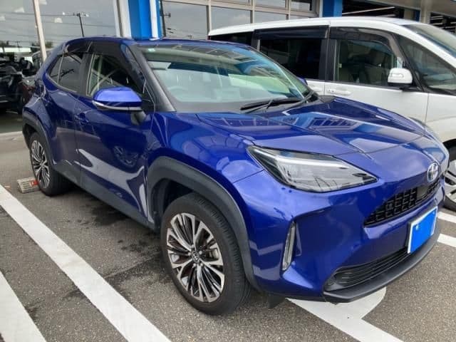 TOYOTA YARIS CROSS HYBRID