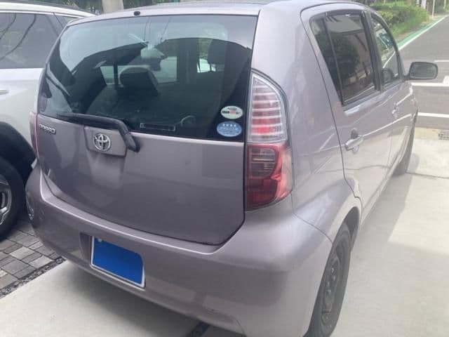 Car thumbnail 3