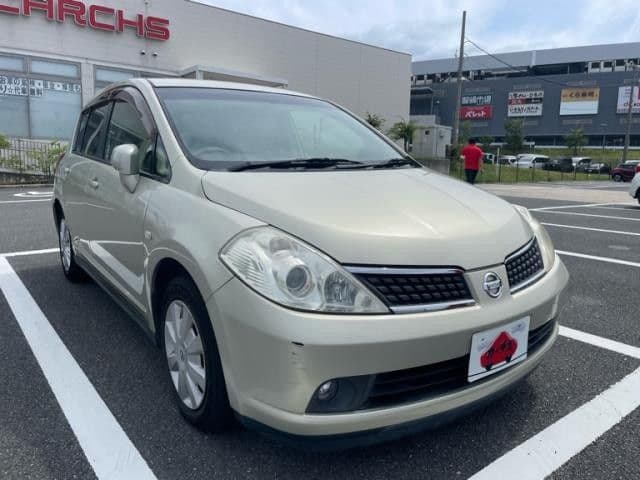 Car image 1