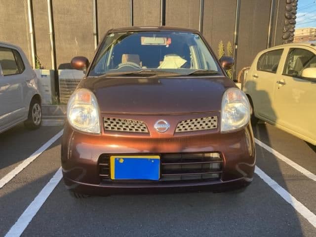 NISSAN