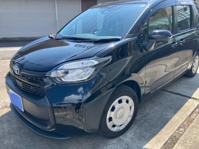 TOYOTA SIENTA HYBRID