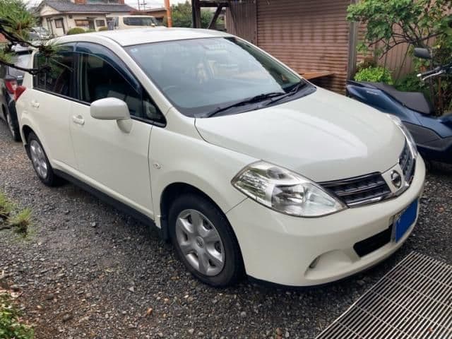 NISSAN