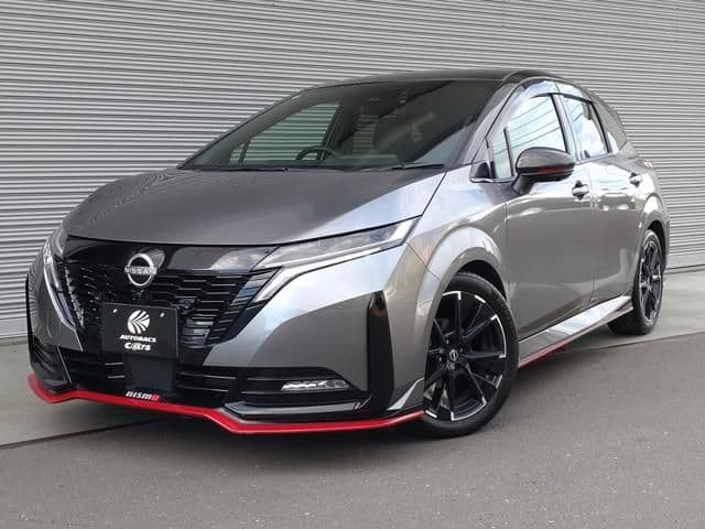 NISSAN AURA