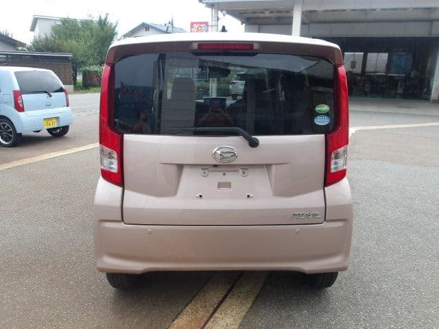 Car thumbnail 4