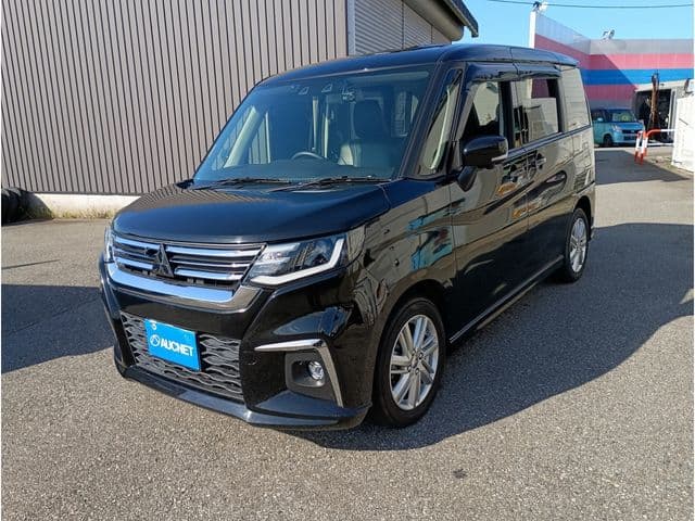 MITSUBISHI DELICA D:2 2WD