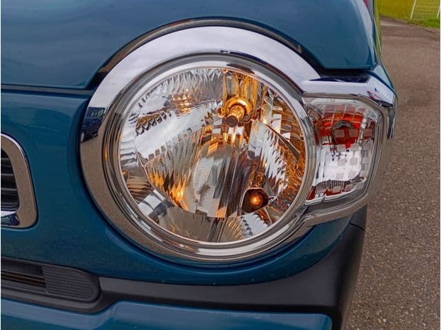 Car thumbnail 4