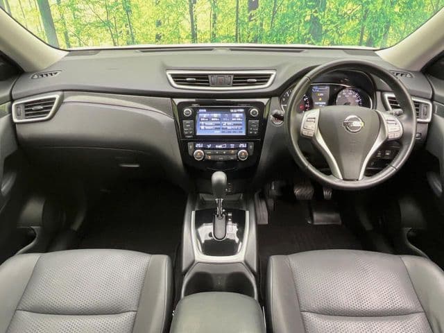 NISSAN