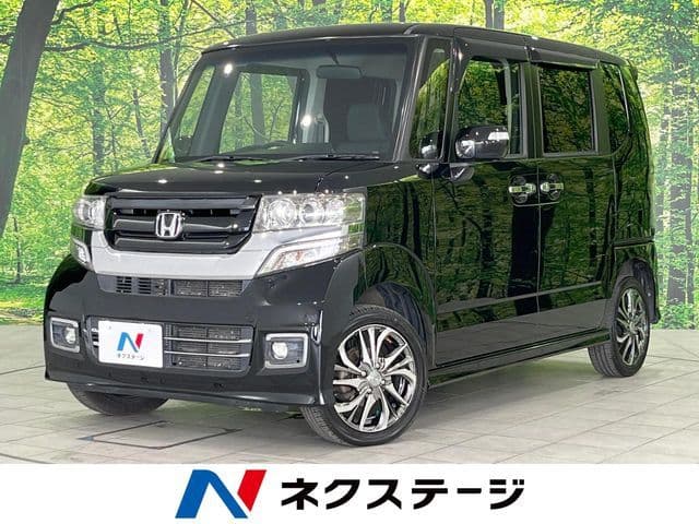 HONDA N BOX CUSTOM 4WD