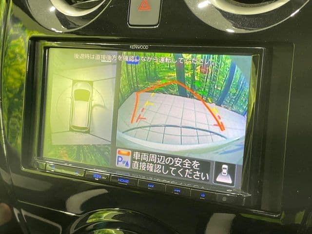 Car thumbnail 3