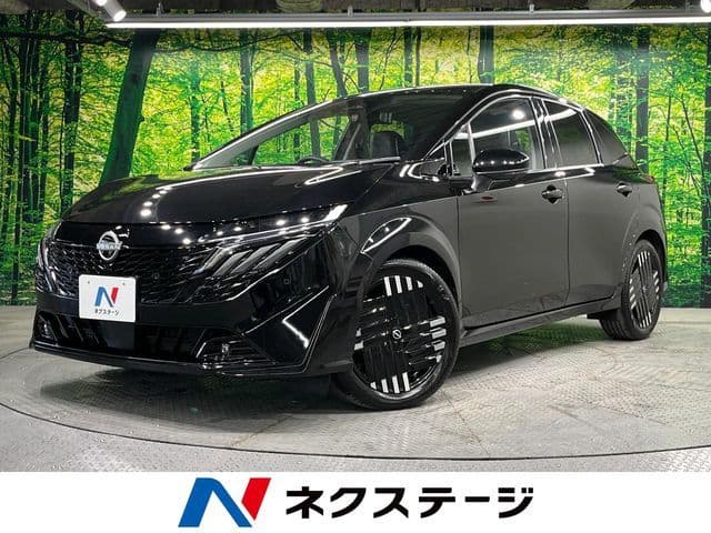 NISSAN AURA