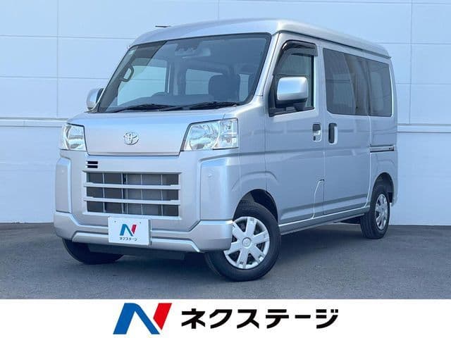 TOYOTA PIXIS van