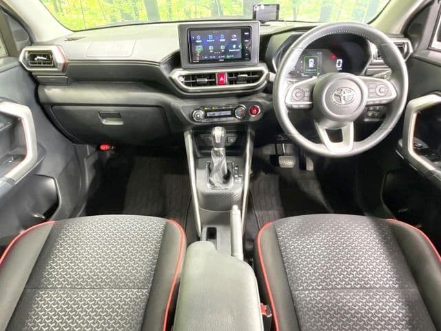 Car thumbnail 2