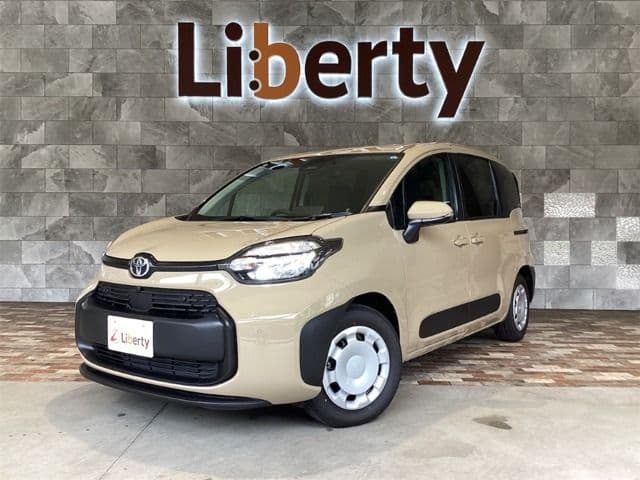 TOYOTA SIENTA HYBRID