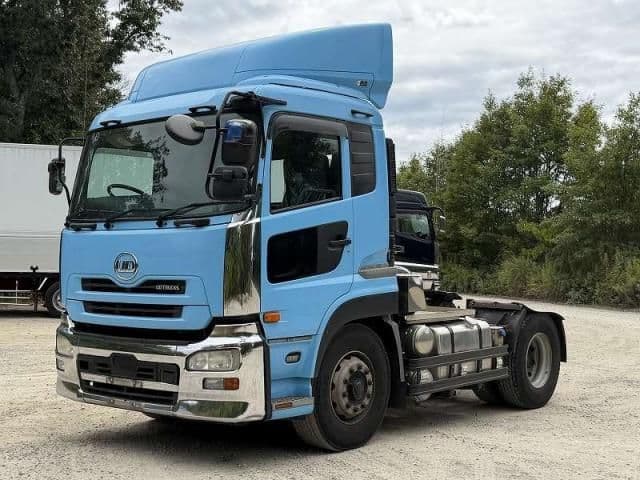 NISSAN DIESEL Quon
