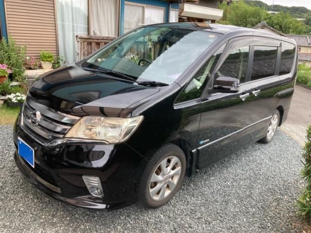 NISSAN SERENA  S-HYBRID