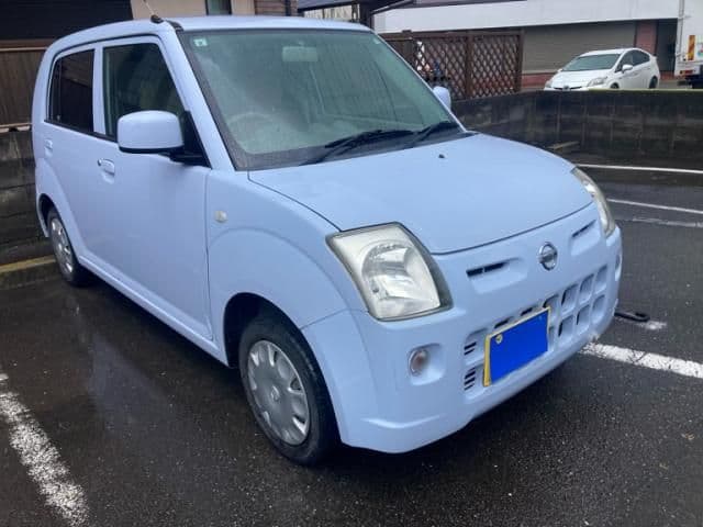 NISSAN