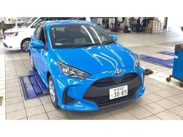 TOYOTA YARIS HYBRID
