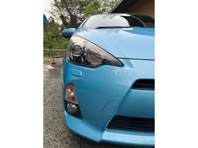 Car thumbnail 3