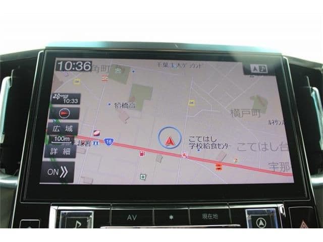 Car thumbnail 3