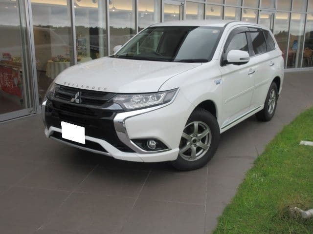 MITSUBISHI OUTLANDER PHEV
