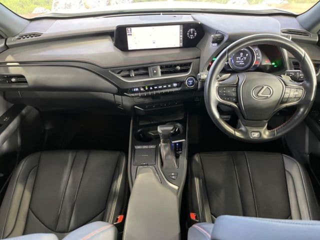 Car thumbnail 3