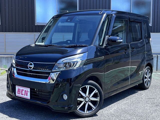 NISSAN