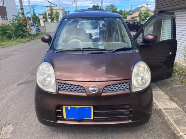 NISSAN