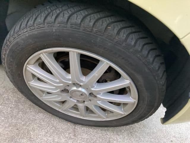 Car thumbnail 3