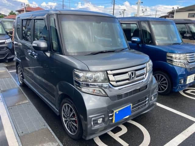 HONDA N BOX CUSTOM