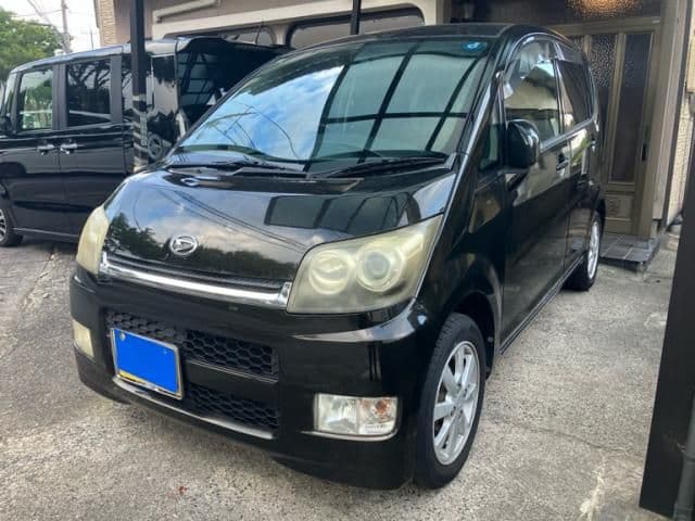 DAIHATSU MOVE CUSTOM