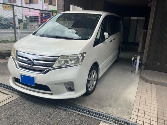 NISSAN SERENA  WG