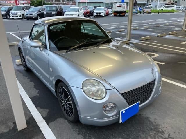 Car thumbnail 3